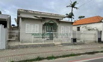 Imagem: Casa à venda no bairro Magalhães - Laguna/SC