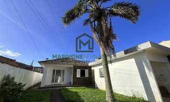 Imagem: Casa à venda no bairro Mar Grosso - Laguna/SC