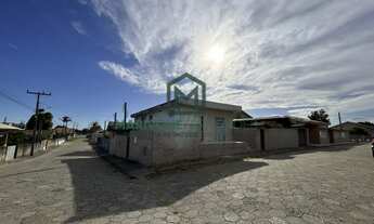 Imagem: Casa à venda no bairro Cabeçuda - Laguna/SC