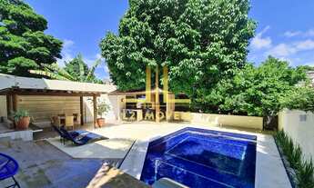 Imagem 2: CASA TRIPLEX - 4 QUARTOS SENDO 3 SUÍTES - CANDEAL