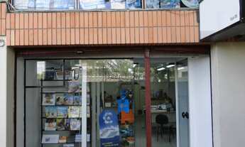 Imagem: Loja térrea com mezanino