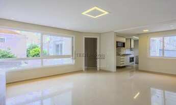 Imagem 2: Apartamento à venda no bairro Passo da Areia - Porto Alegre/RS