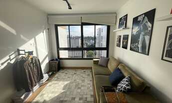 Imagem 2: Apartamento à venda no bairro Passo da Areia - Porto Alegre/RS