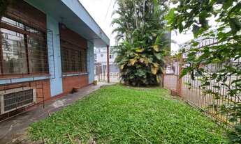 Imagem: Casa à venda no bairro Sarandi - Porto