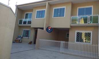 Imagem: Sobrado à venda no bairro Pinheirinho