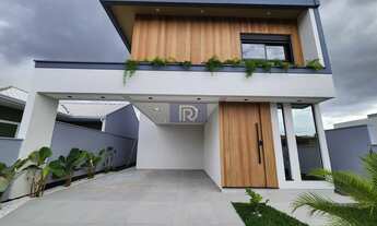 Imagem: Sobrado à venda no bairro Forquilhas