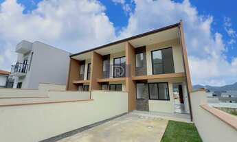 Imagem 2: Sobrado à venda no bairro Sertão do Maruim - São José/SC