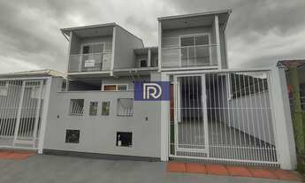 Imagem: Sobrado à venda no bairro Forquilhas