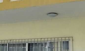 Imagem 2: Casa em alameda com portaria com 4/4 s/ 1 suíte 3 vgs garagem na Magalhães Barata