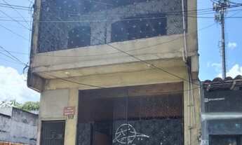 Imagem: Casa de 2 pavimentos com ponto comercial