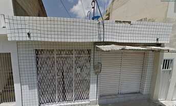 Imagem: SIQUEIRA VENDE CASA COM 03 QUARTOS EM PRAZERES