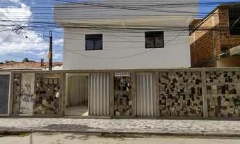 Imagem: SIQUEIRA VENDE CONDOMÍNIO COM 03 CASAS