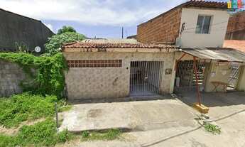 Imagem: SIQUEIRA VENDE CASAS NA ESTRADA DA BATALHA