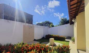 Imagem 3: Casa Térrea Ampla Com Jardim no Bairro Mirandão - Crato/CE