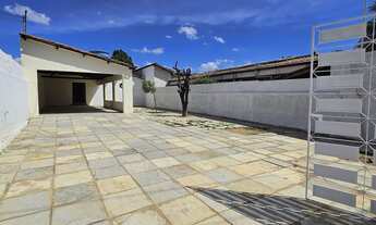 Imagem 2: Casa Térrea Com Amplo Espaço Externo, No Bairro Muriti, Crato/CE