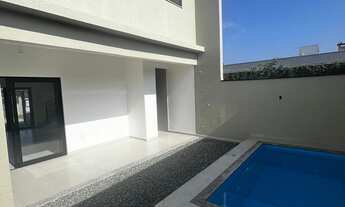 Imagem 7: Linda casa com piscina
