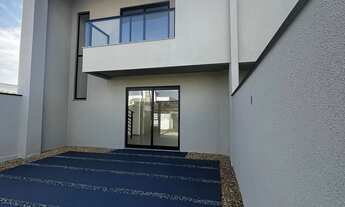 Imagem 3: Linda casa com piscina