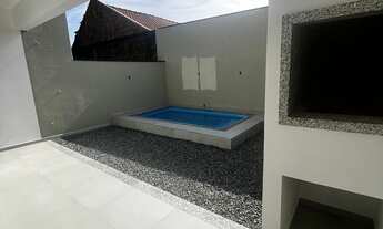 Imagem 2: Linda casa com piscina