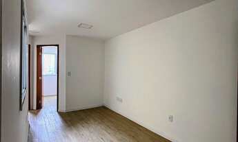 Imagem 6: Cobertura Nova, 2 dormitórios, 1 suítes, 2 banheiro, 1 vaga na garagem, 76M² de Área Const