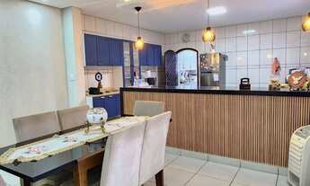 Imagem: Sobrado, 3 dormitórios, 3 banheiro, 4 vagas