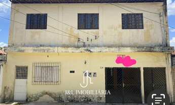 Imagem: Casa à venda no bairro Saci - Teresina/PI