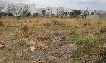Imagem 2: Terreno à venda no bairro Jardim do Bosque - São Carlos/SP