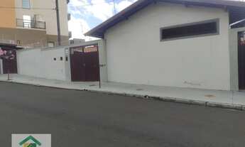 Imagem: Casa à venda no bairro Jardim Paraíso