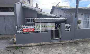 Imagem: Casa para alugar no bairro Oficinas - Tubarão/SC