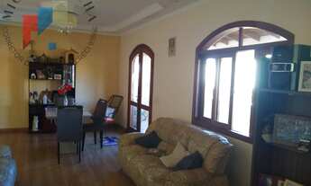 Imagem 2: Sobrado à venda no bairro Nova Tatuí em Tatuí/SP