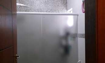 Imagem 5: Sobrado Padrão, 3 dormitórios, 1 suítes, 1 banheiros, 2 vagas na garagem