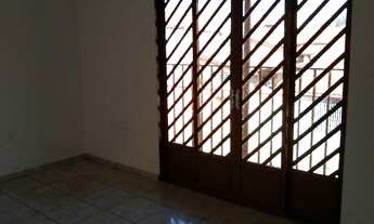 Imagem 2: Sobrado-Padrao-para-Venda-em-Jardim-Rosa-Garcia-Tatui-SP, 3 dormitórios, 1 suítes, 2 banhe