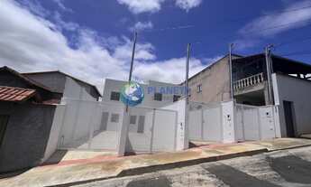 Imagem: Casa Geminada 2 Quartos Banho Lavabo