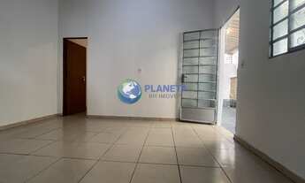 Imagem 6: BARRACÃO NOS FUNDOS- MANTIQUEIRA