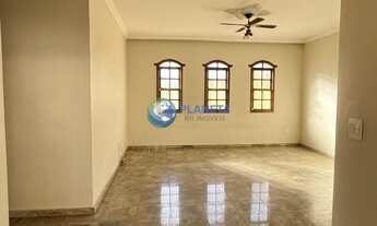 Imagem 2: Casa Térrea 3 quartos 1 suíte 2 Vagas Quintal