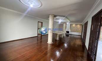 Imagem 3: Casa Padrão Espaçoso | 4 Quartos | 3 Salas | 2 Hidros