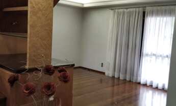 Imagem: Ampla casa à venda com 353 m2 no Bairro