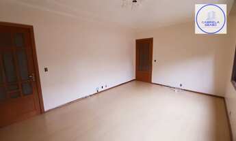 Imagem 4: Apartamento com ótimo padrão de construção e peças grandes