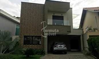 Imagem 2: Casa com 270m², 2 suítes, espaço gourmet e piscina no Residencial 04