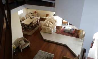 Imagem 7: Casa com 359m², 4 dormitórios, 2 suítes, piscina e sala de TV no Residencial 09