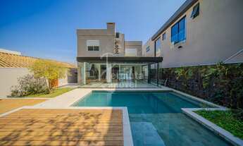 Imagem: Casa de Alto Padrão no Residencial Valville