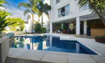 Imagem: Residencial 2 Casa 576m² com Piscina em