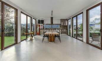 Imagem: Casa com 600m², 4 suítes, piscina aquecida