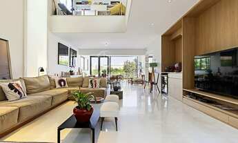 Imagem 2: Casa à venda no Tamboré com 450m² – Santana de Parnaíba