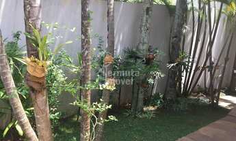 Imagem 5: Casa com elevador e piscina no Residencial Zero