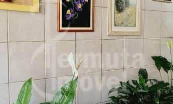 Imagem 3: Casa à venda com 250 m², 2 dormitórios, banheiro, lavabo, sala de estar, cozinha, área de