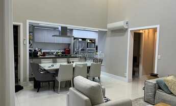 Imagem 5: Premium Tamboré – Apartamento reformado com pé-direito duplo e 3 suítes