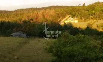 Imagem 7: Sítio à venda com 40.000 m², 2 dormitórios, sala de estar, cozinha e banheiro em Itu/SP