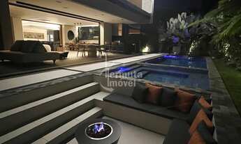 Imagem: Casa nova com 750m², elevador, gourmet