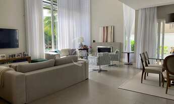 Imagem 2: Casa à venda em Tamboré com 335m² , Santana de Parnaíba/SP