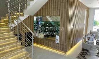 Imagem 4: Casa com 4 Suítes e Piscina no Villa Solaia – 418m²